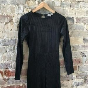 Monteau Los Ángeles Women’s Black Open Back Long Sleeve Jumpsuit Large